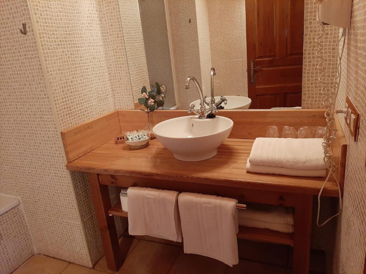 Hotel Rural El Rexacu Bobia de Arriba エクステリア 写真