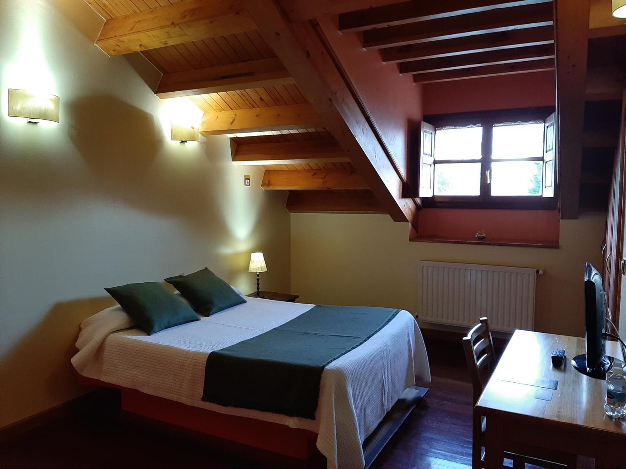 Hotel Rural El Rexacu Bobia de Arriba エクステリア 写真