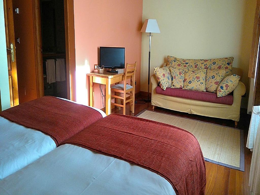 Hotel Rural El Rexacu Bobia de Arriba エクステリア 写真